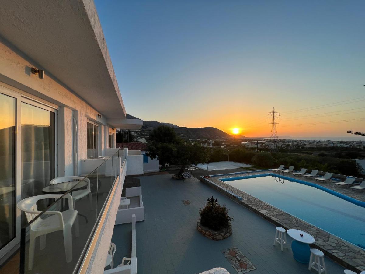 Silia Suites Malia  Luaran gambar