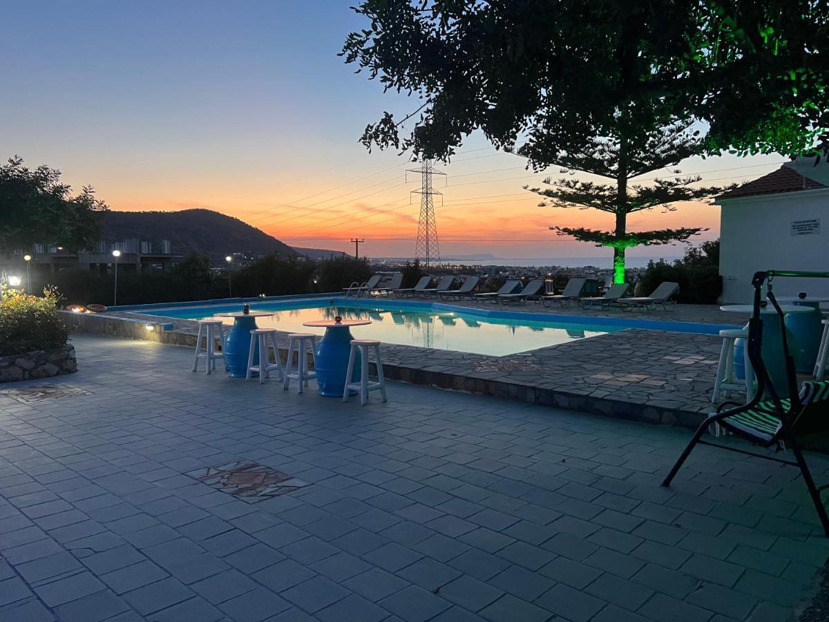 Silia Suites Malia  Luaran gambar